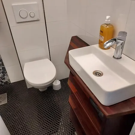 Grand Jugend In Kallio Apartment